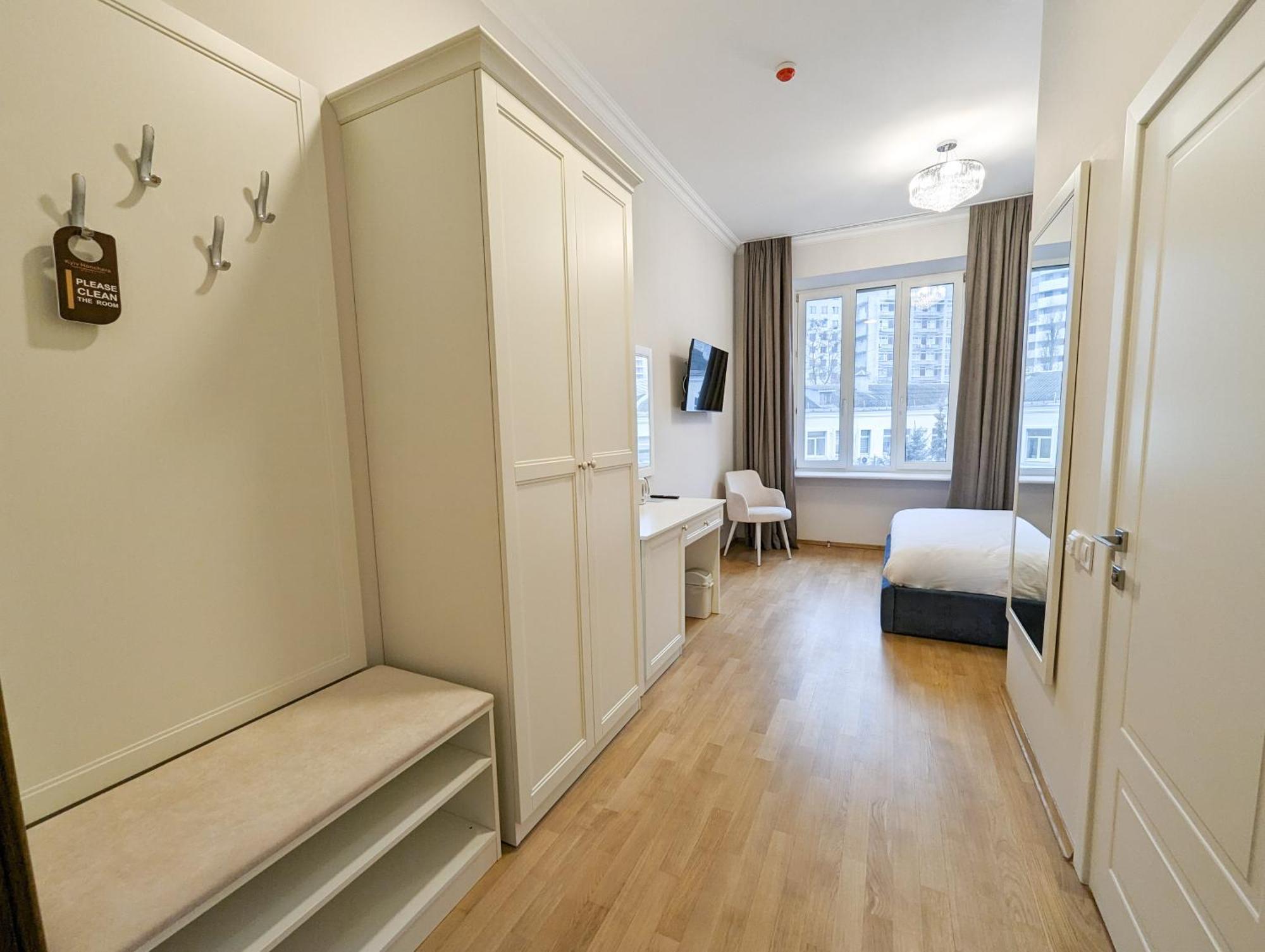 Kyiv Honchara Hotel Εξωτερικό φωτογραφία