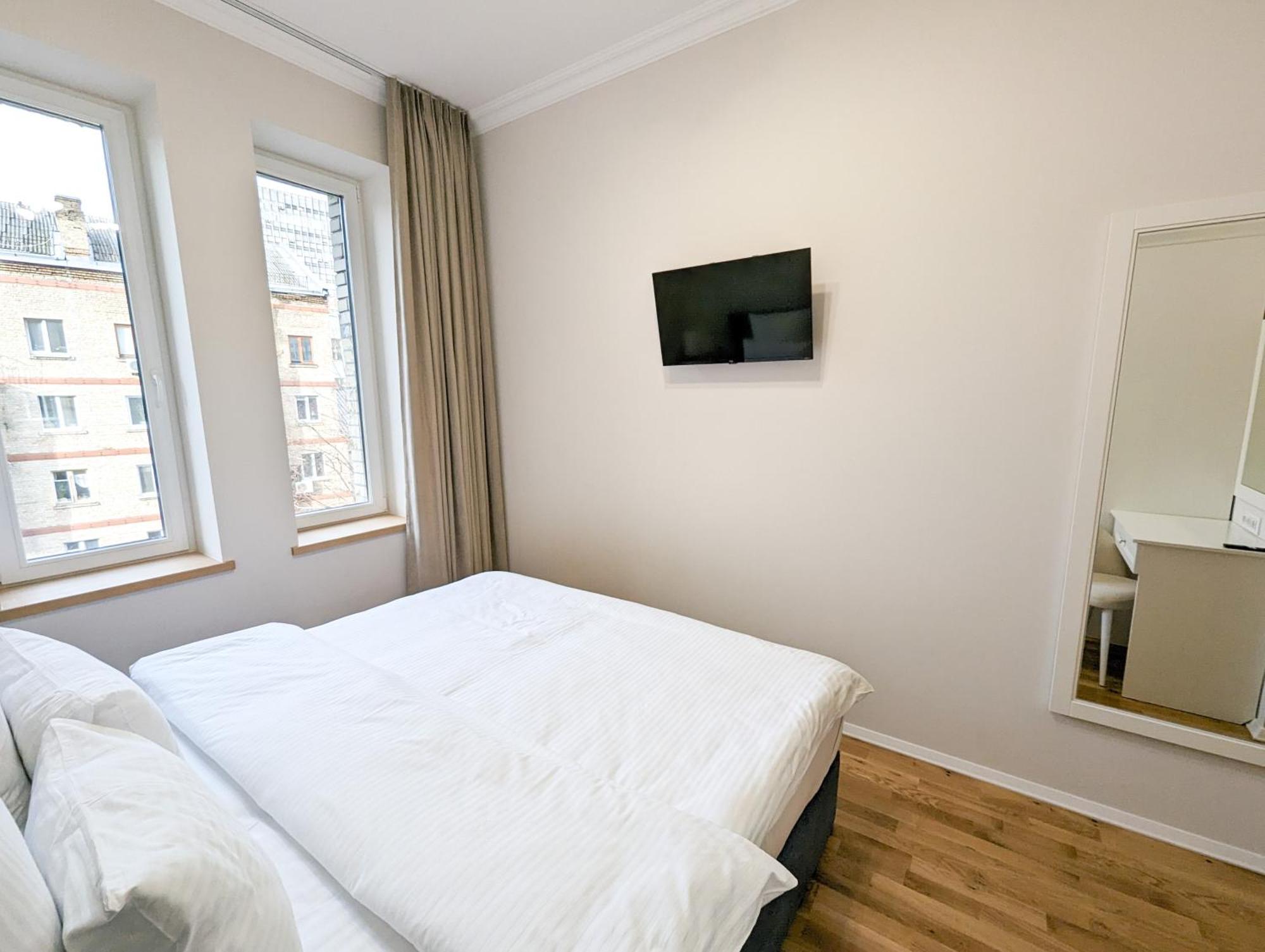 Kyiv Honchara Hotel Δωμάτιο φωτογραφία